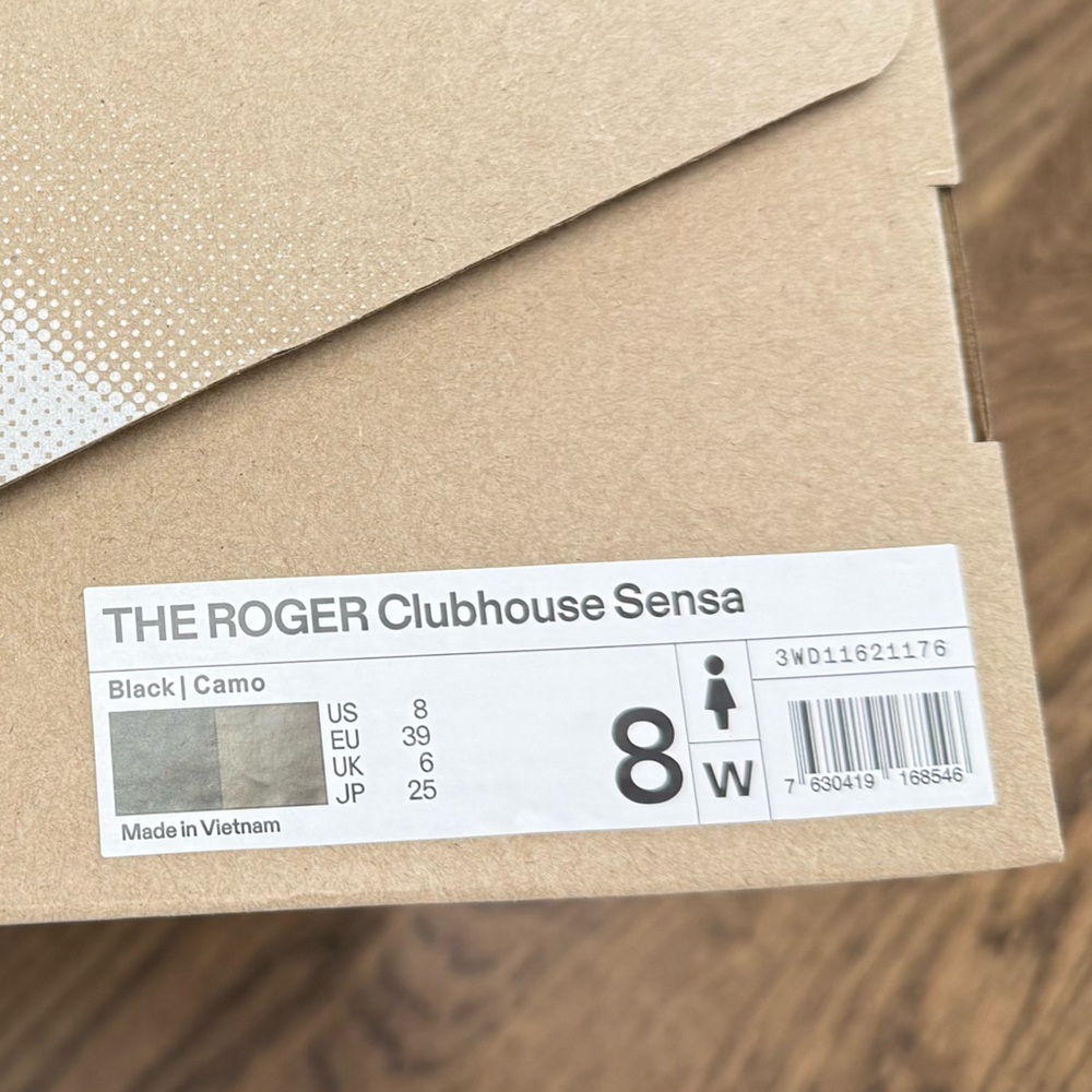 NIB W8- Onrunning THE ROGER Clubhouse Shoes with box - Picture 7 of 7